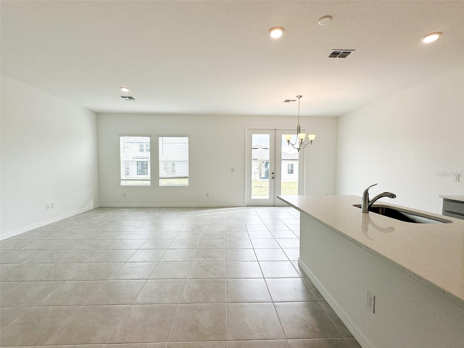 2115 DERWENT DR, DAVENPORT, FL, 33896