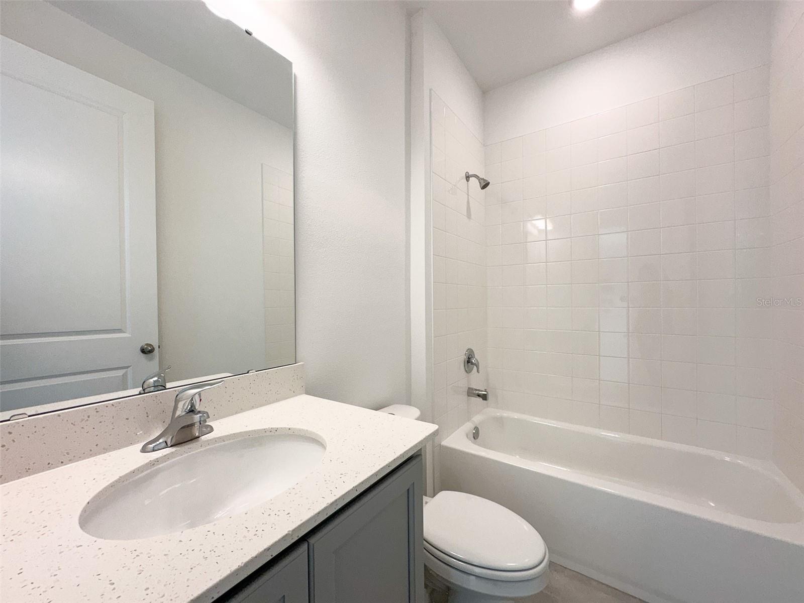 2115 DERWENT DR, DAVENPORT, FL, 33896
