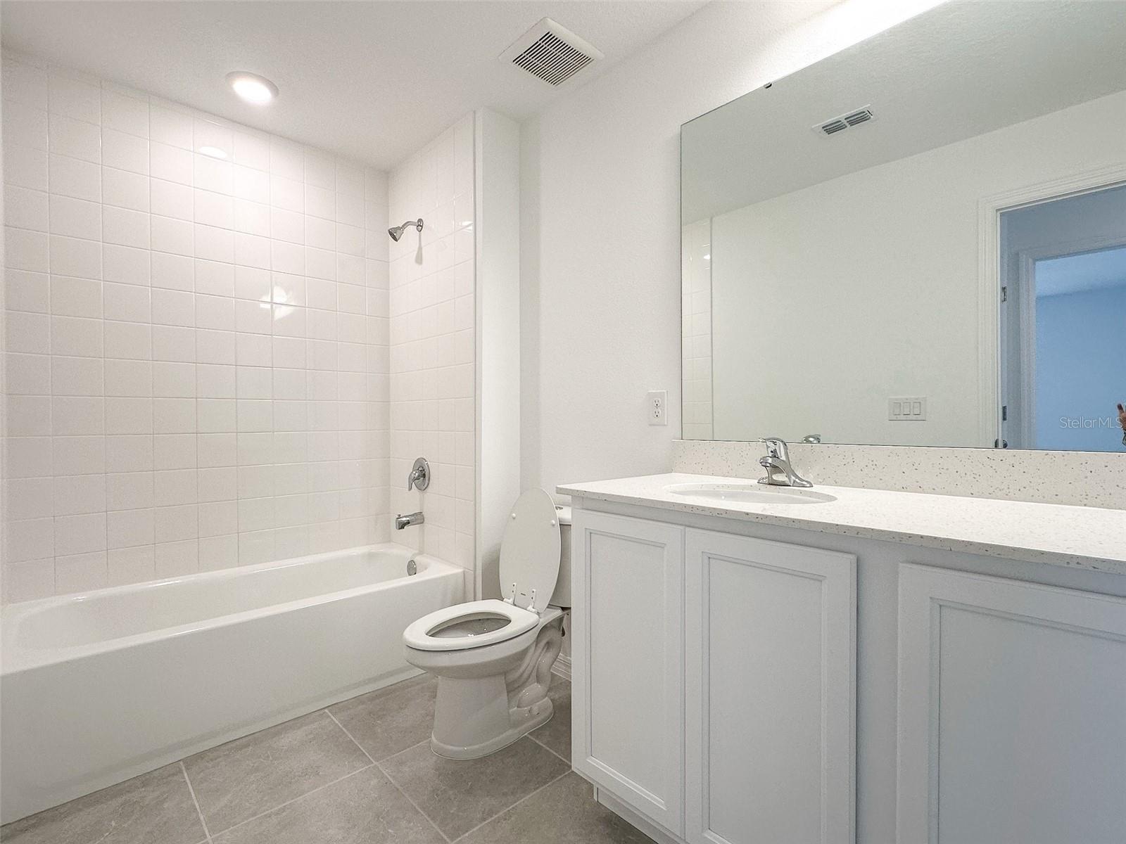 2115 DERWENT DR, DAVENPORT, FL, 33896