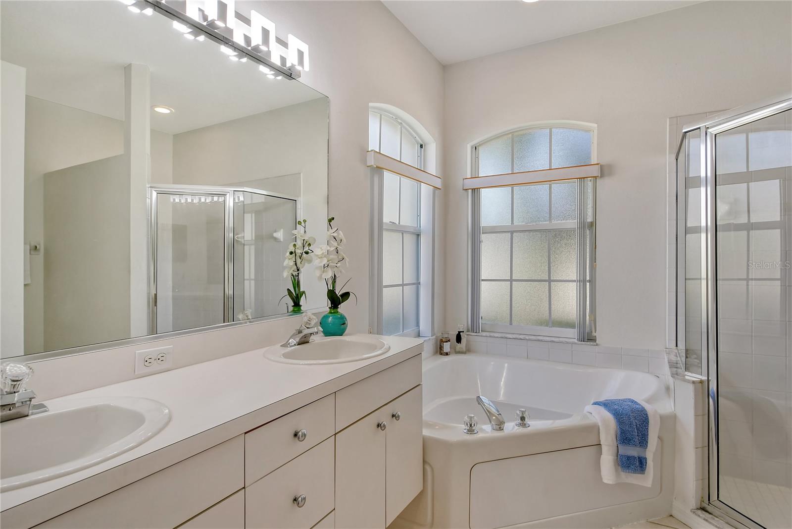 436 COUNTRY LN, BRADENTON, FL, 34212