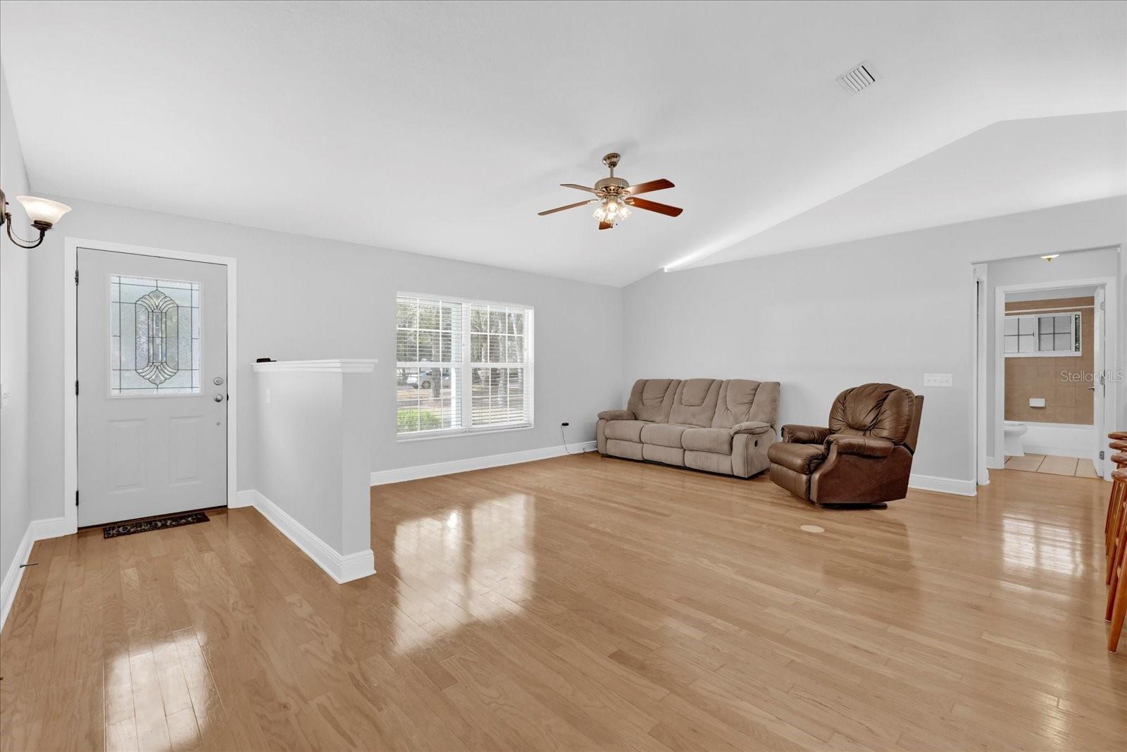 39104 MEYERS RD, LADY LAKE, FL, 32159