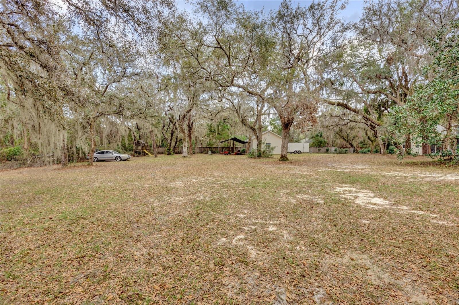 39104 MEYERS RD, LADY LAKE, FL, 32159