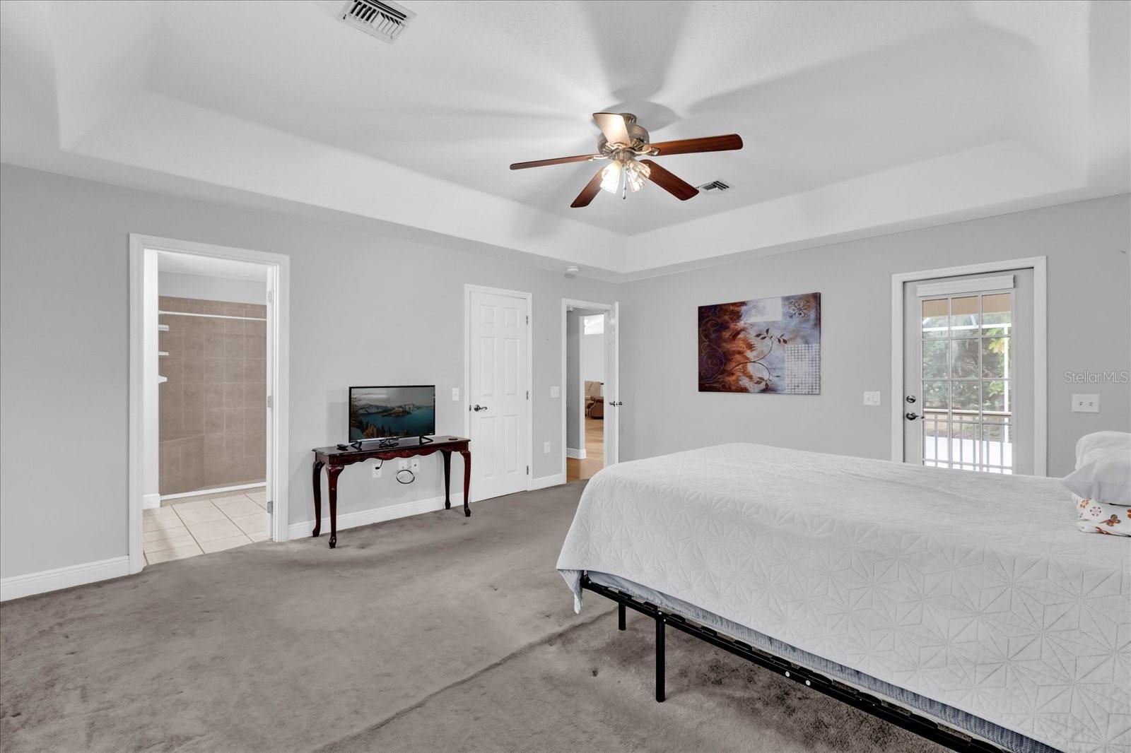 39104 MEYERS RD, LADY LAKE, FL, 32159
