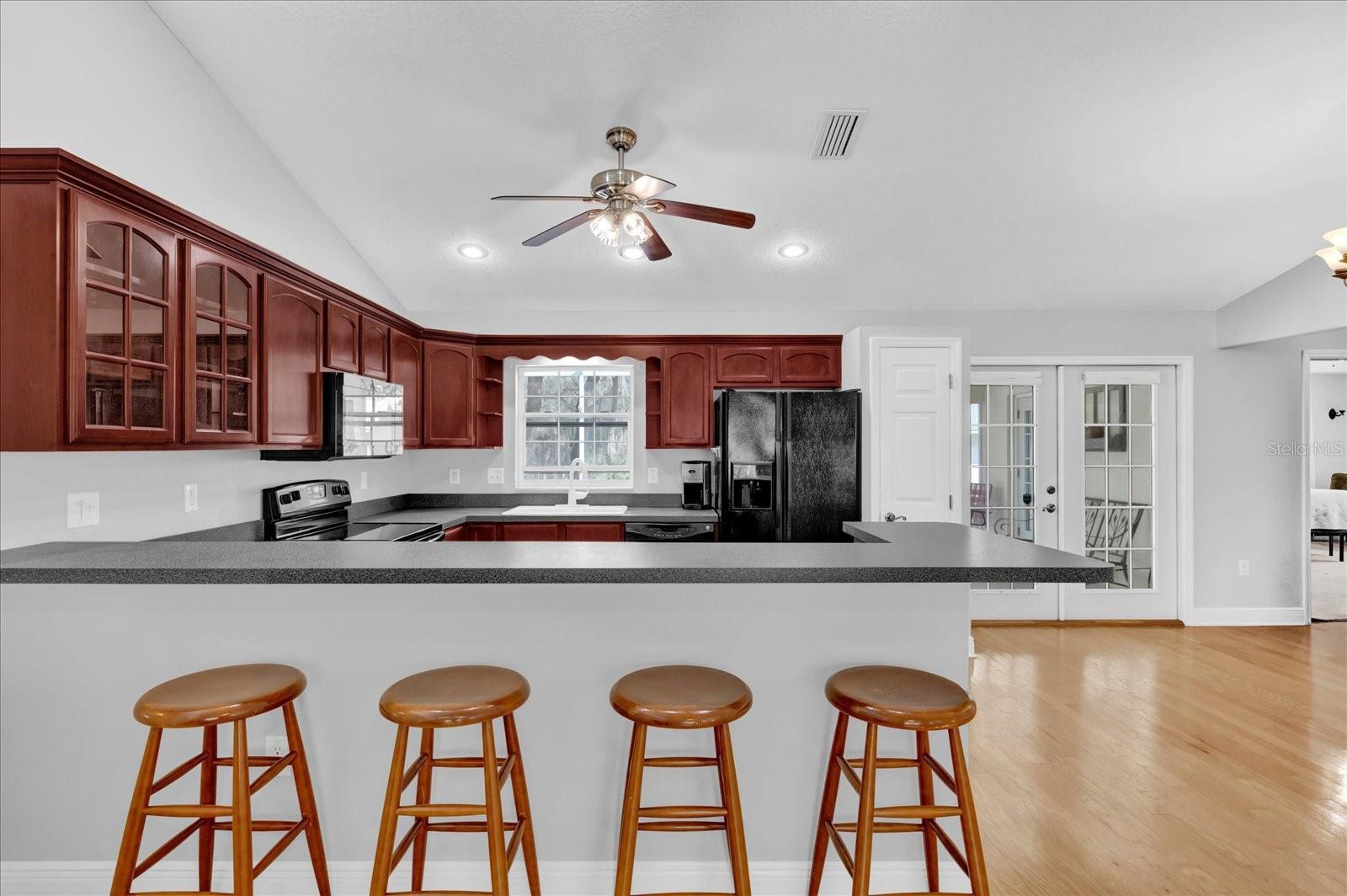 39104 MEYERS RD, LADY LAKE, FL, 32159