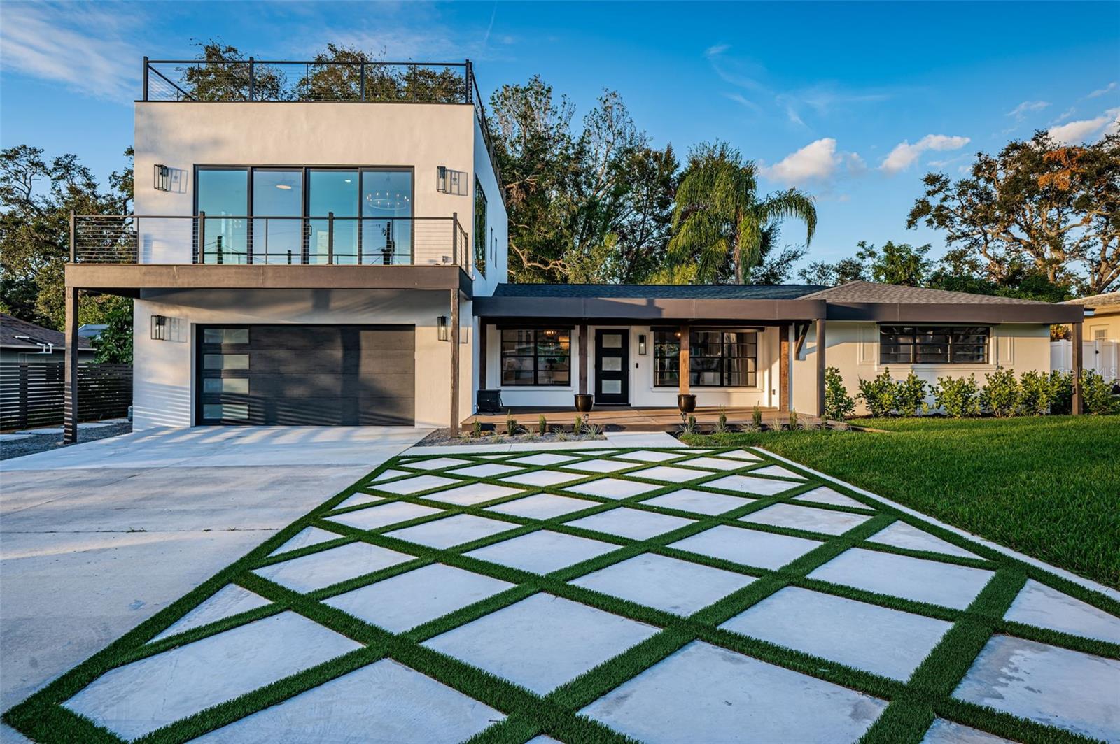 3165 RENATTA DR, BELLEAIR BLUFFS, FL, 33770