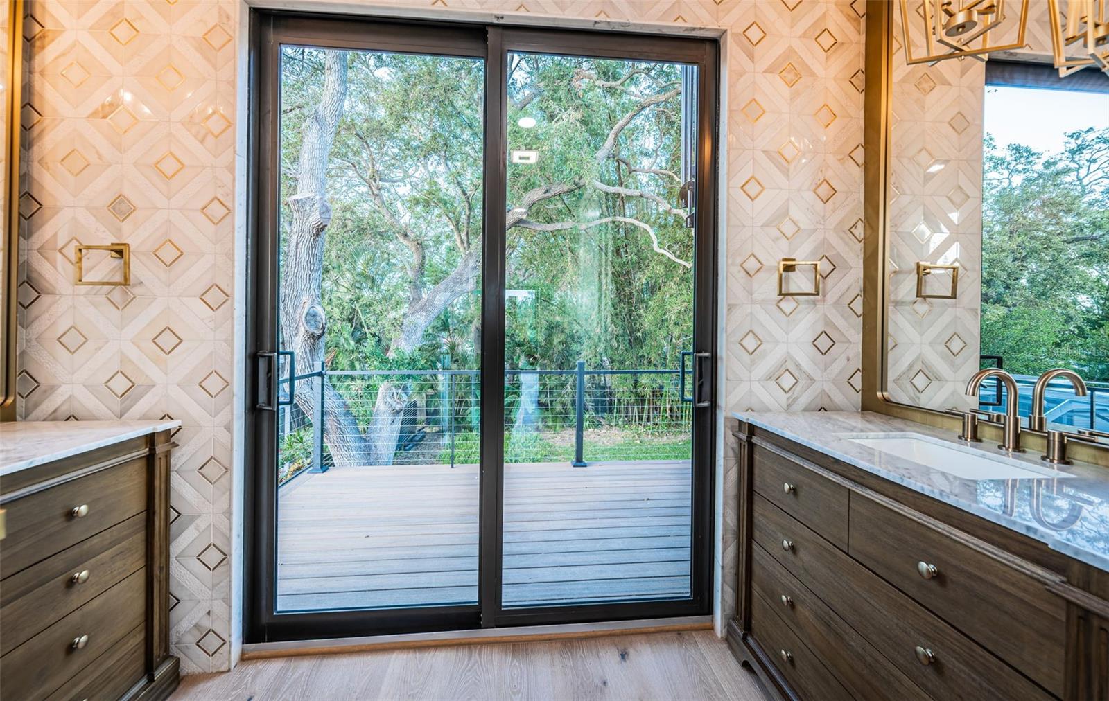 3165 RENATTA DR, BELLEAIR BLUFFS, FL, 33770