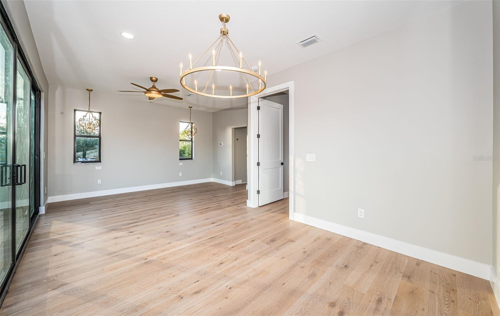 3165 RENATTA DR, BELLEAIR BLUFFS, FL, 33770