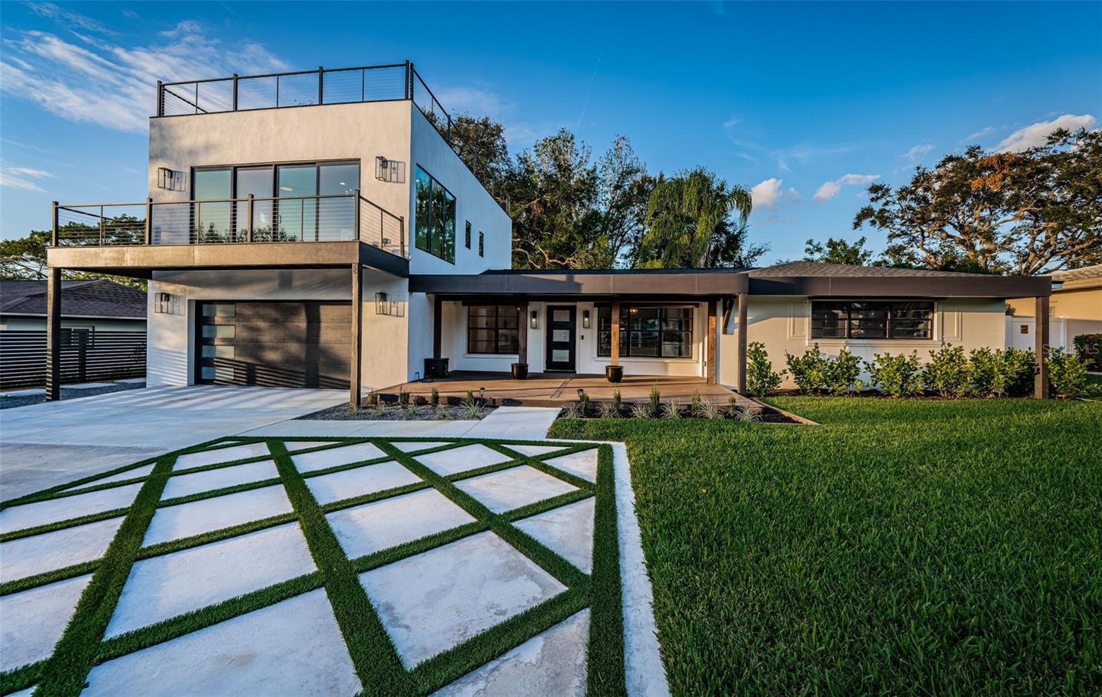 3165 RENATTA DR, BELLEAIR BLUFFS, FL, 33770