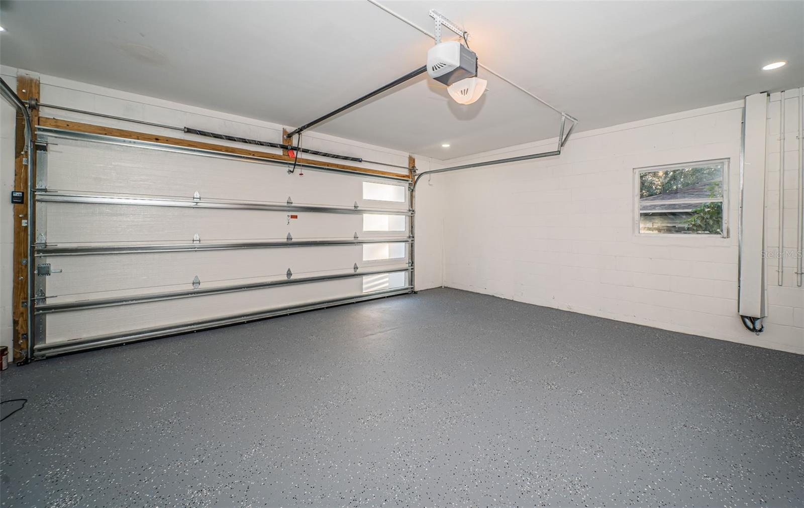3165 RENATTA DR, BELLEAIR BLUFFS, FL, 33770
