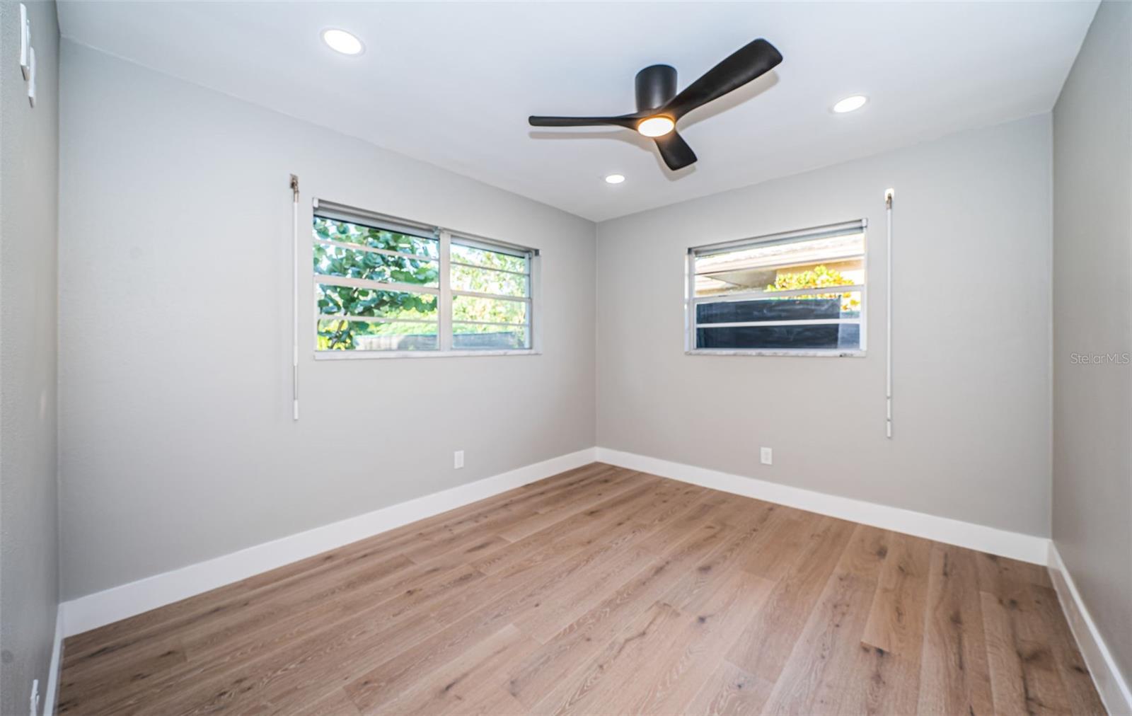 3165 RENATTA DR, BELLEAIR BLUFFS, FL, 33770