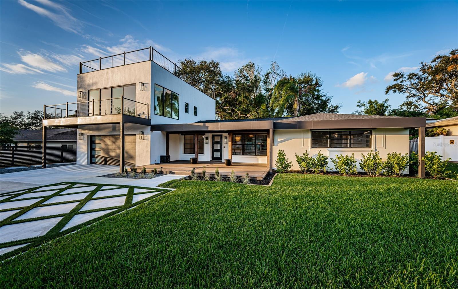 3165 RENATTA DR, BELLEAIR BLUFFS, FL, 33770