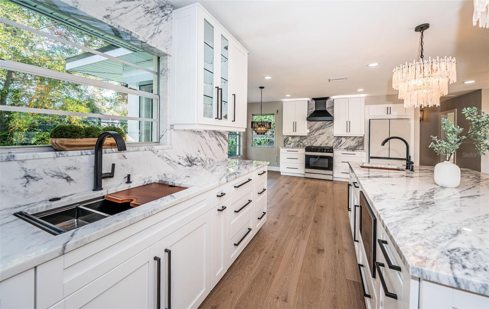 3165 RENATTA DR, BELLEAIR BLUFFS, FL, 33770