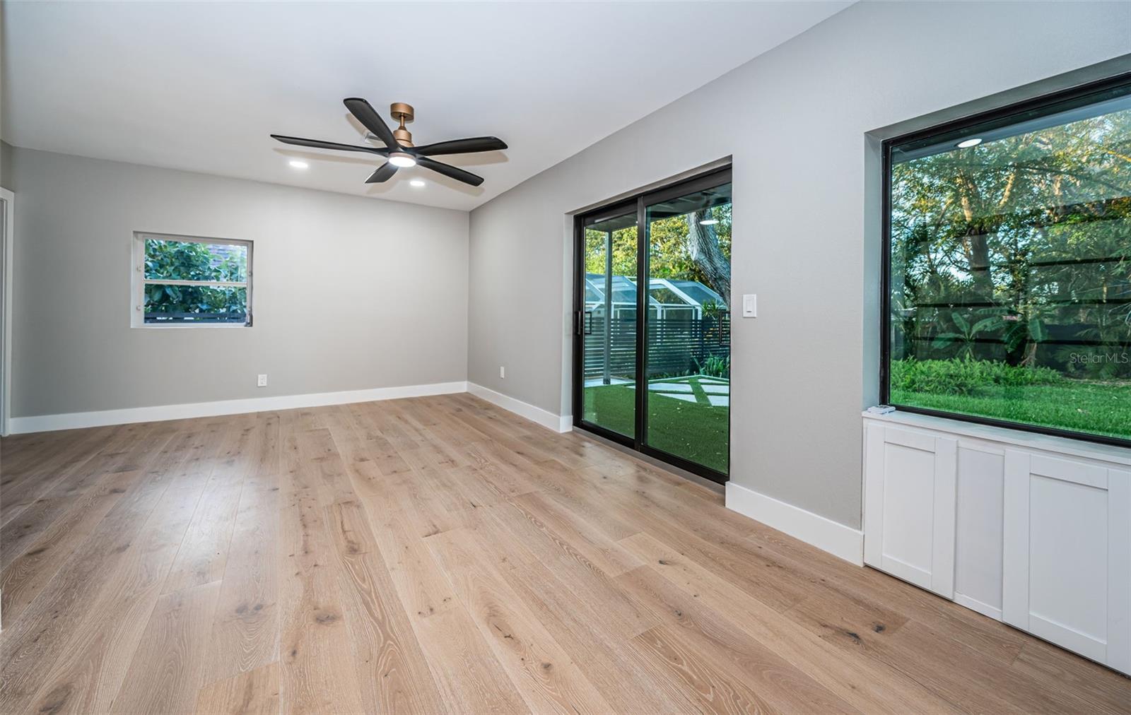 3165 RENATTA DR, BELLEAIR BLUFFS, FL, 33770