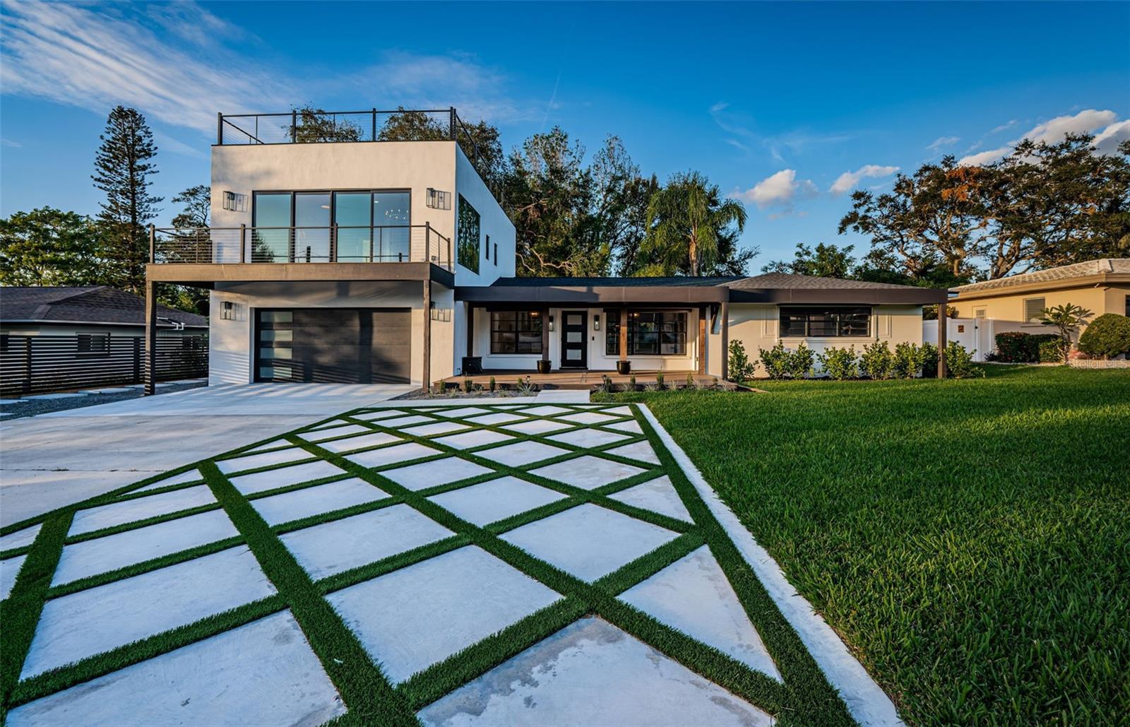 3165 RENATTA DR, BELLEAIR BLUFFS, FL, 33770
