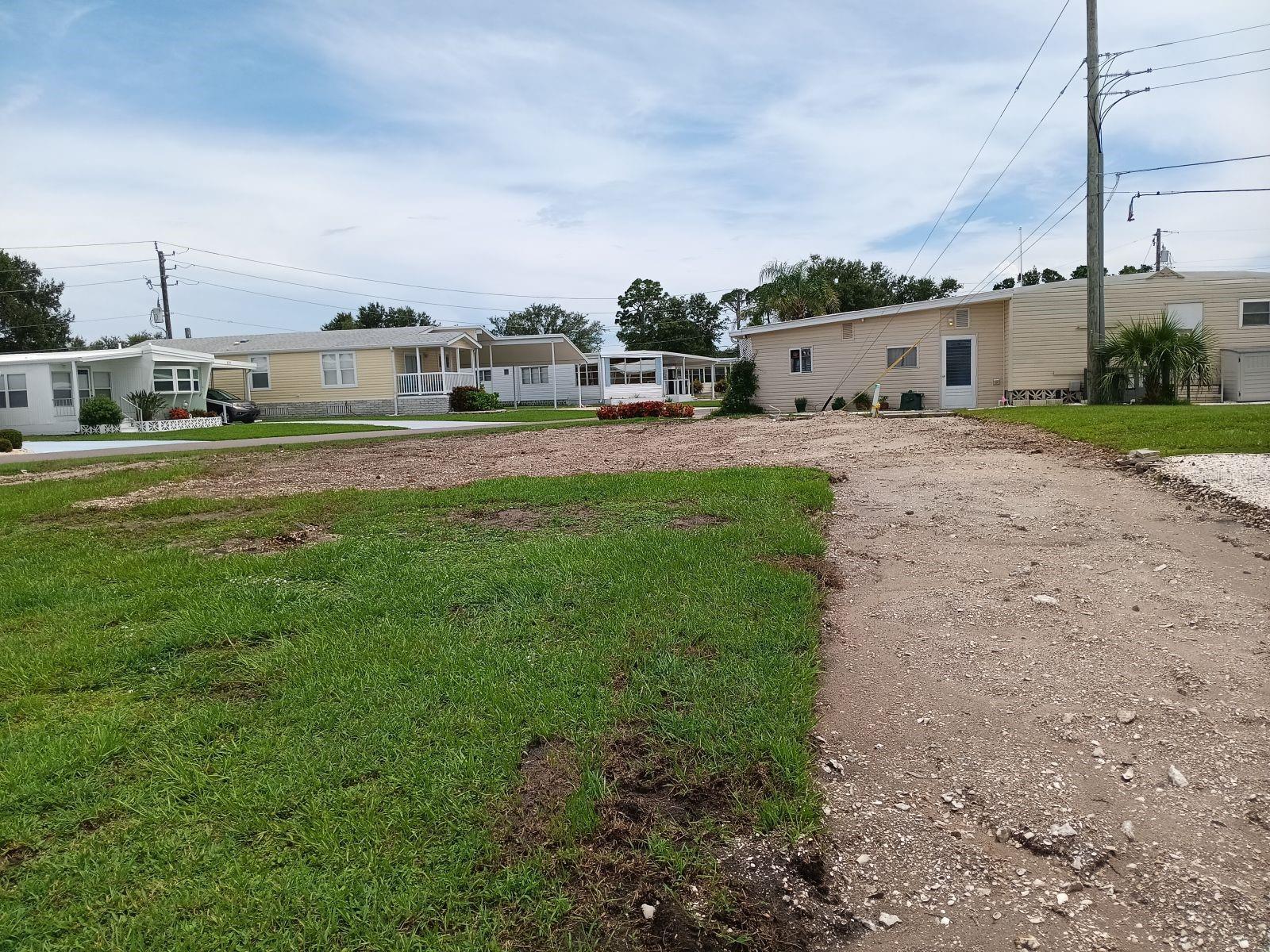 825 CAREFREE, VENICE, FL, 34285