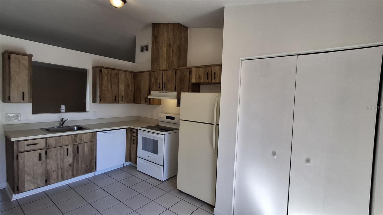 1438 RAVIDA CIR, ORLANDO, FL, 32825