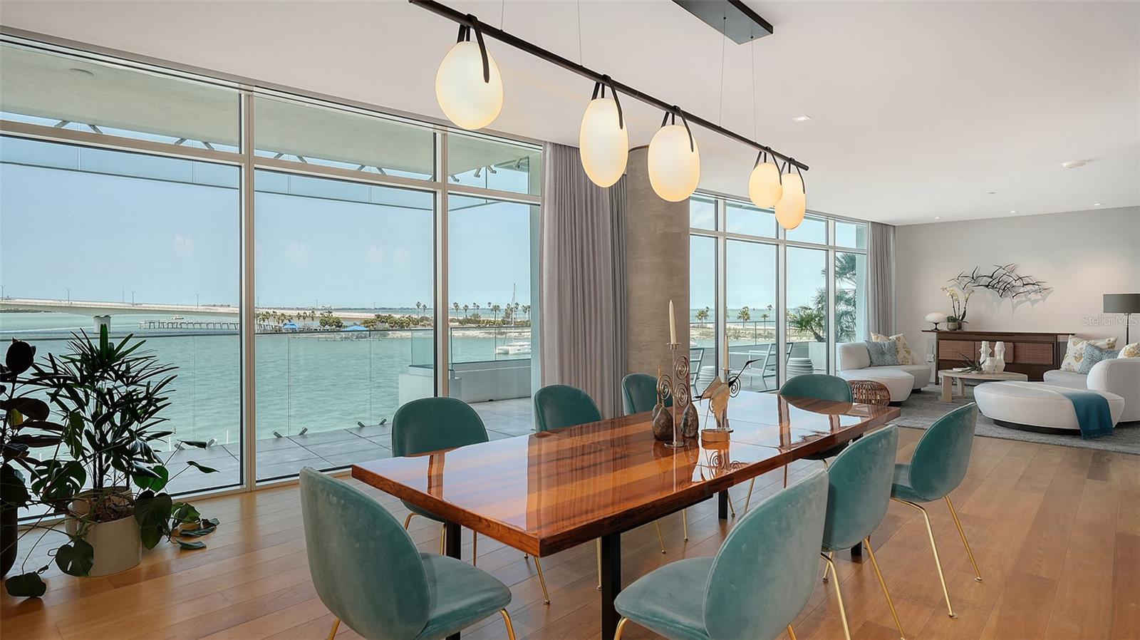 A4641930 Property Photo