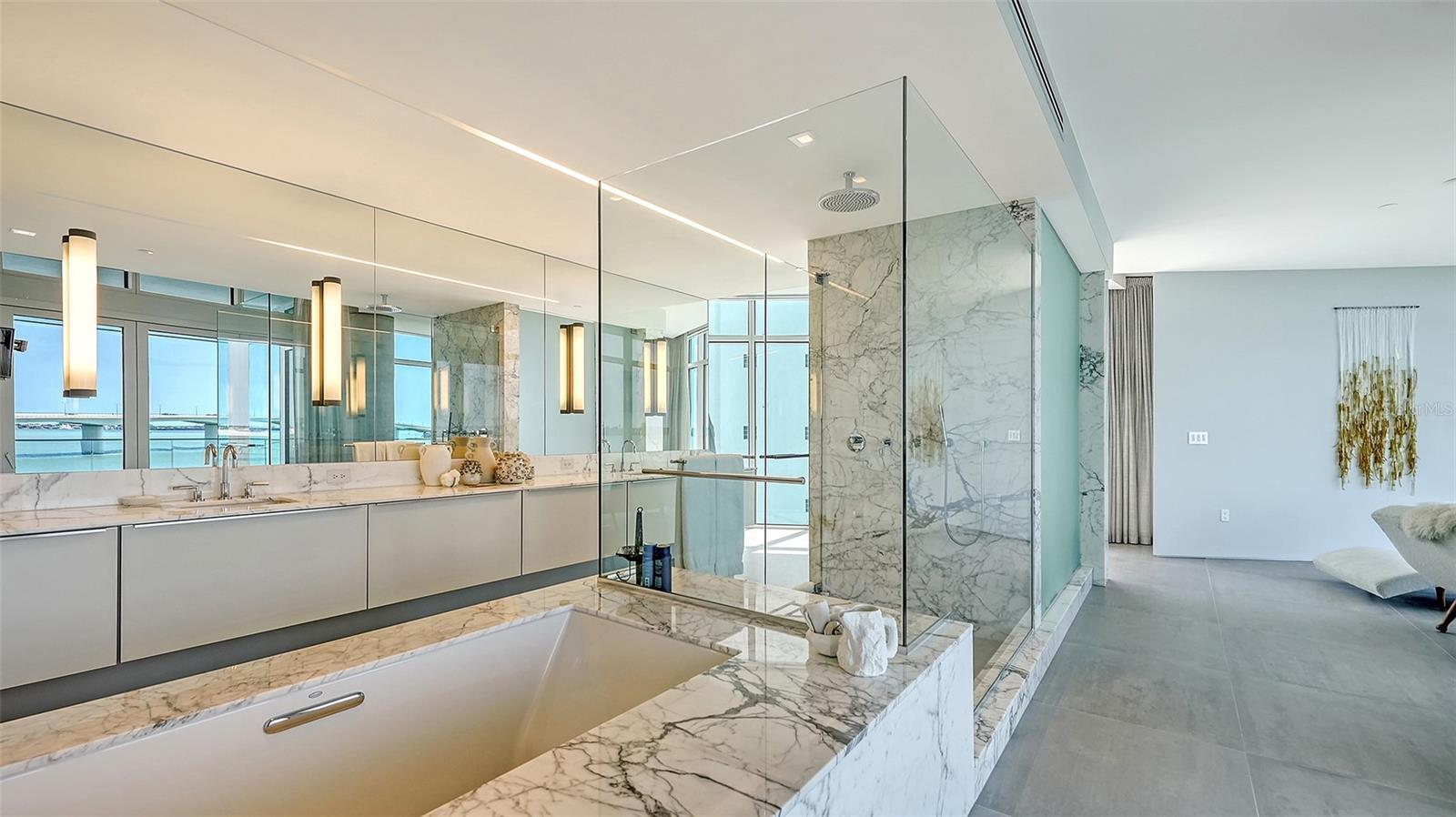 A4641930 Property Photo