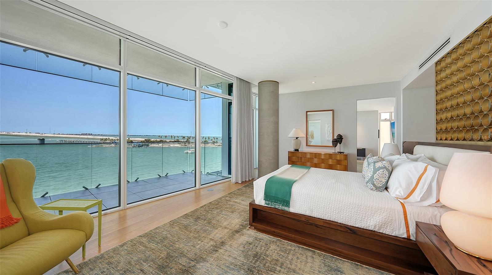 A4641930 Property Photo