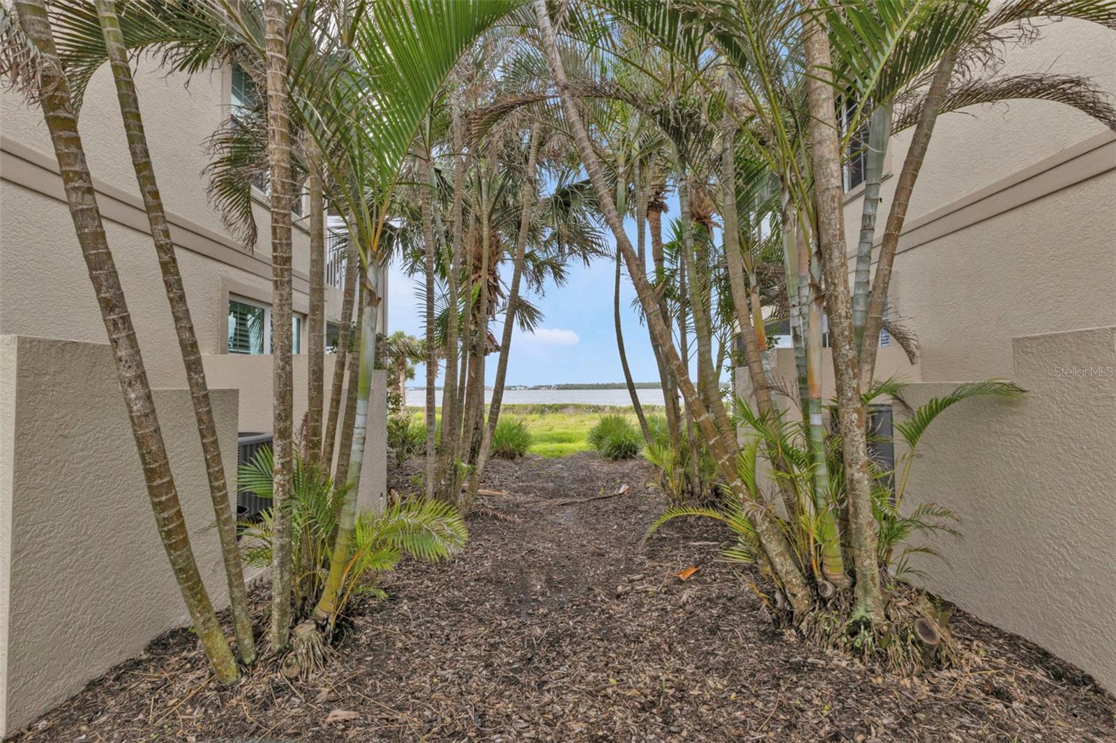 4628 CLUB DR #H101, PORT CHARLOTTE, FL, 33953