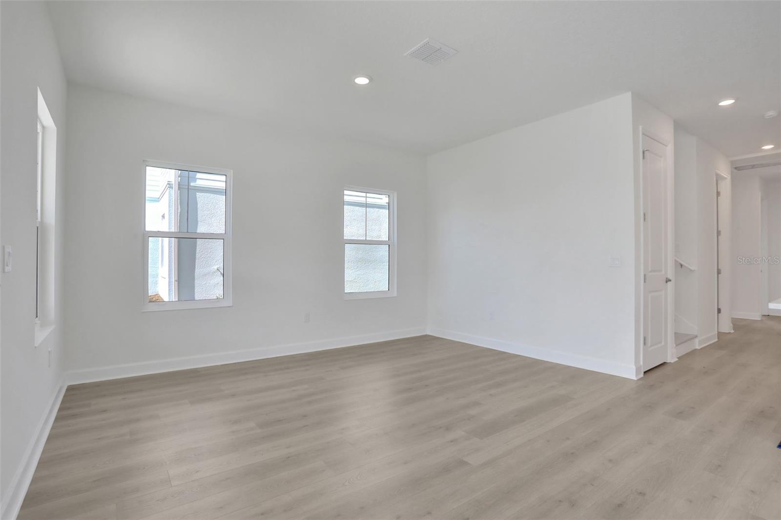 9015 ROTHMAN LN, SARASOTA, FL, 34240