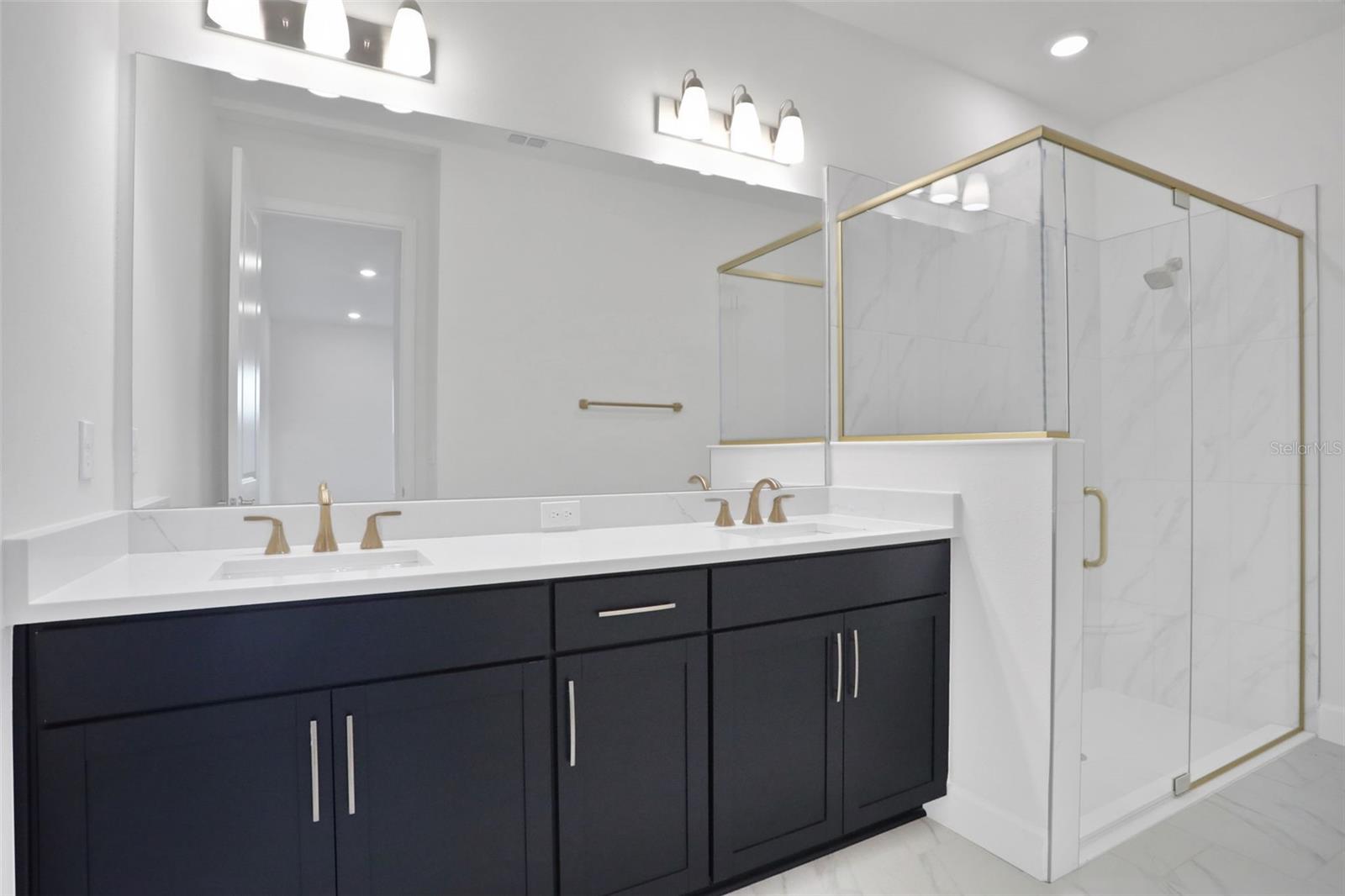 9015 ROTHMAN LN, SARASOTA, FL, 34240