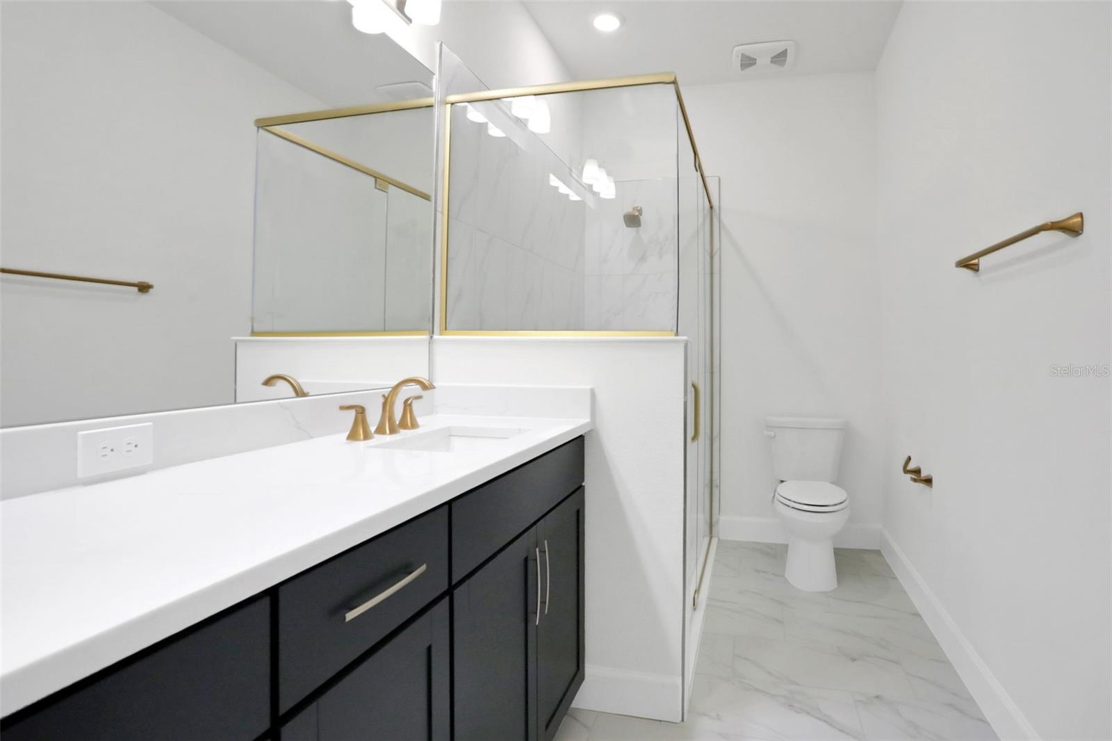 9015 ROTHMAN LN, SARASOTA, FL, 34240