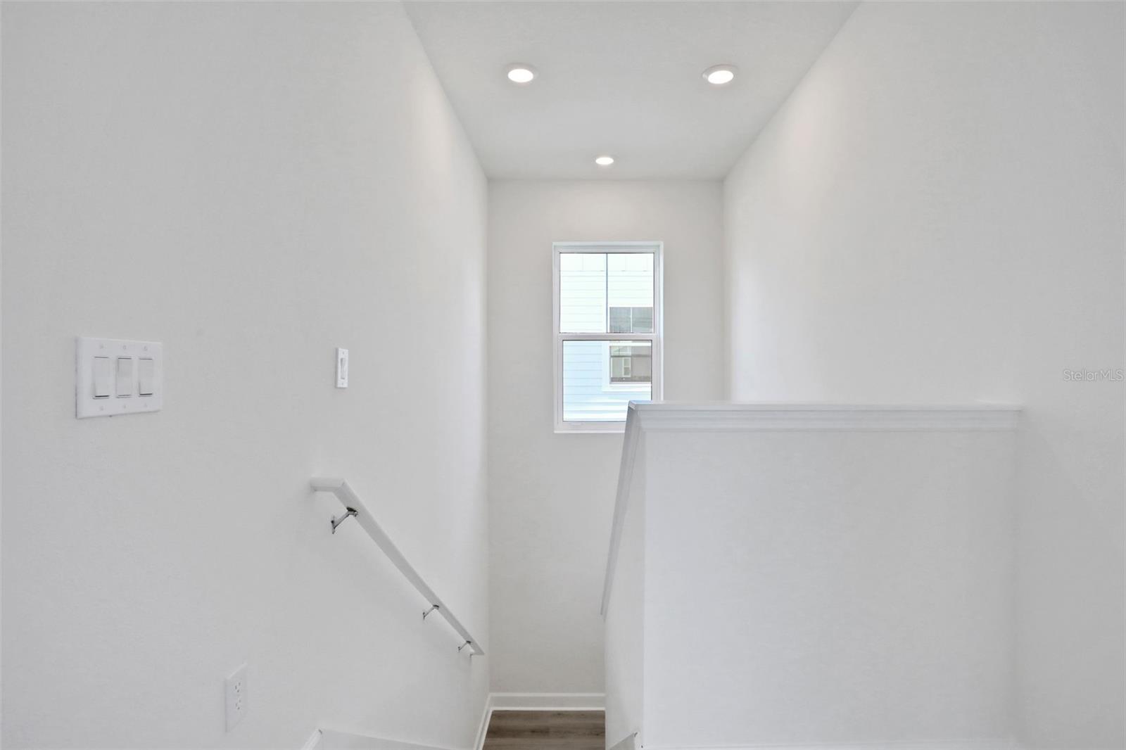 9015 ROTHMAN LN, SARASOTA, FL, 34240