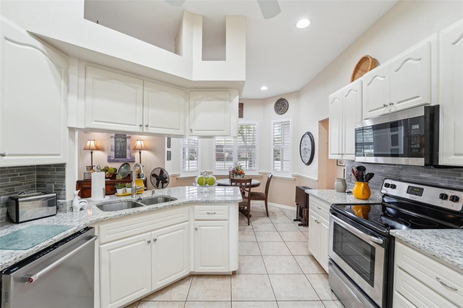 YORKSHIRE, LAKELAND, FL, 33809