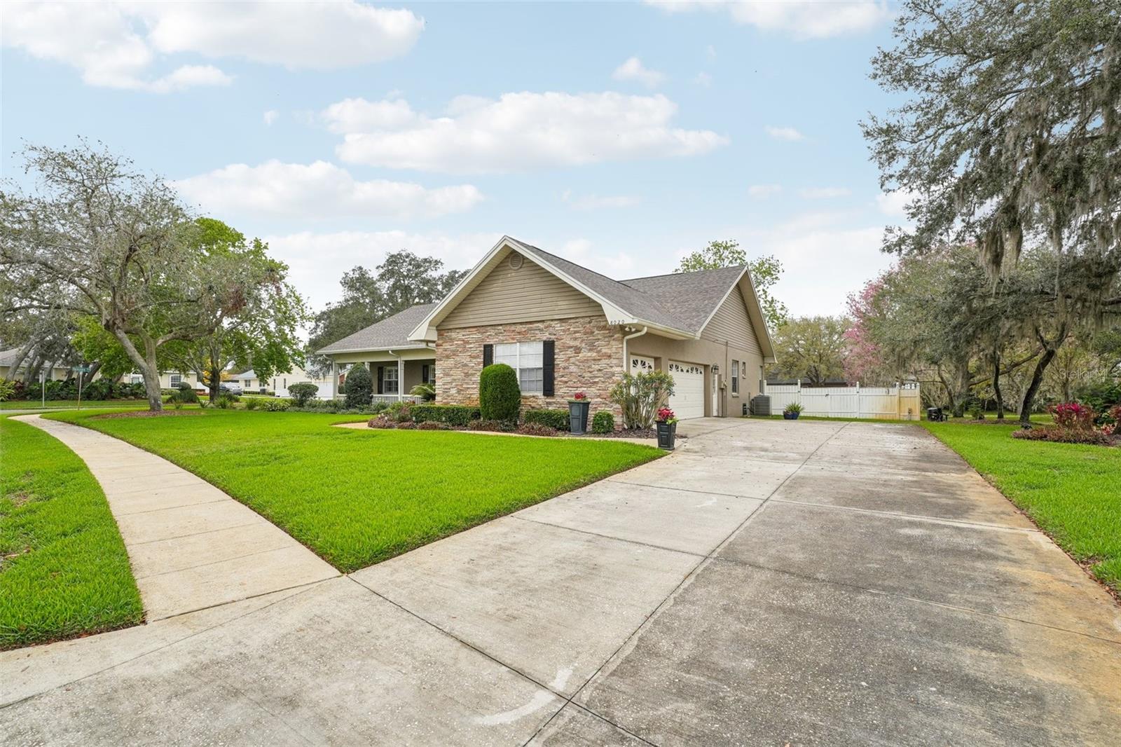 YORKSHIRE, LAKELAND, FL, 33809