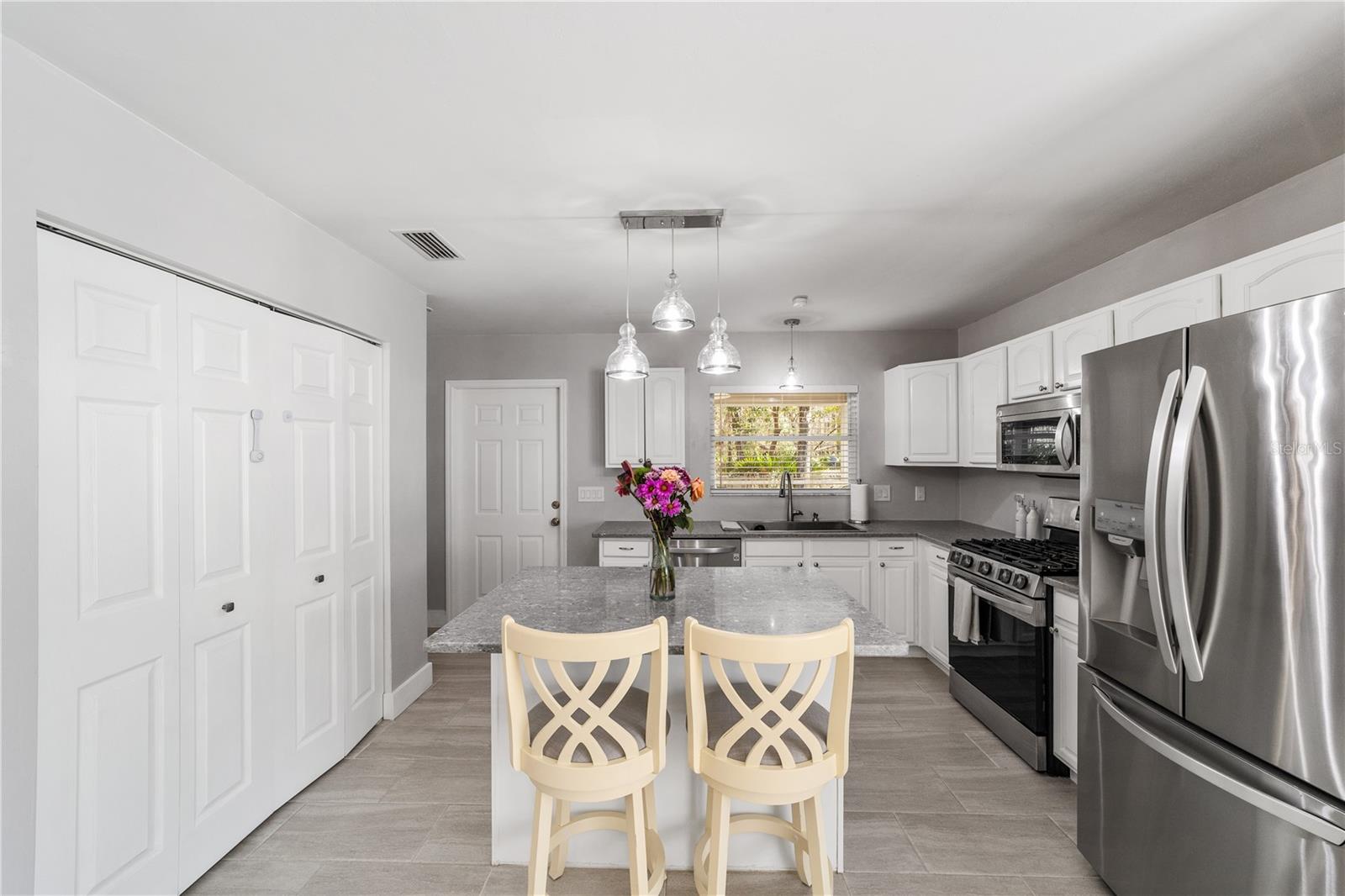 4207 NE 17TH TER, GAINESVILLE, FL, 32609