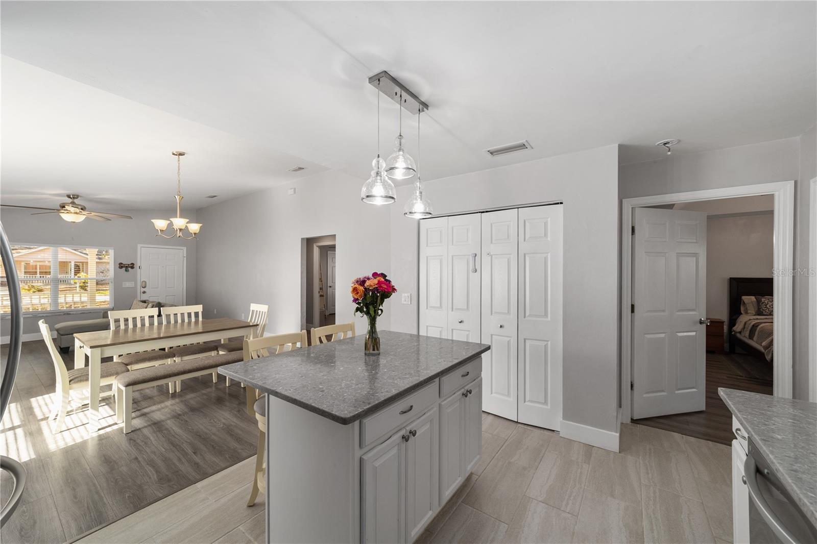 4207 NE 17TH TER, GAINESVILLE, FL, 32609