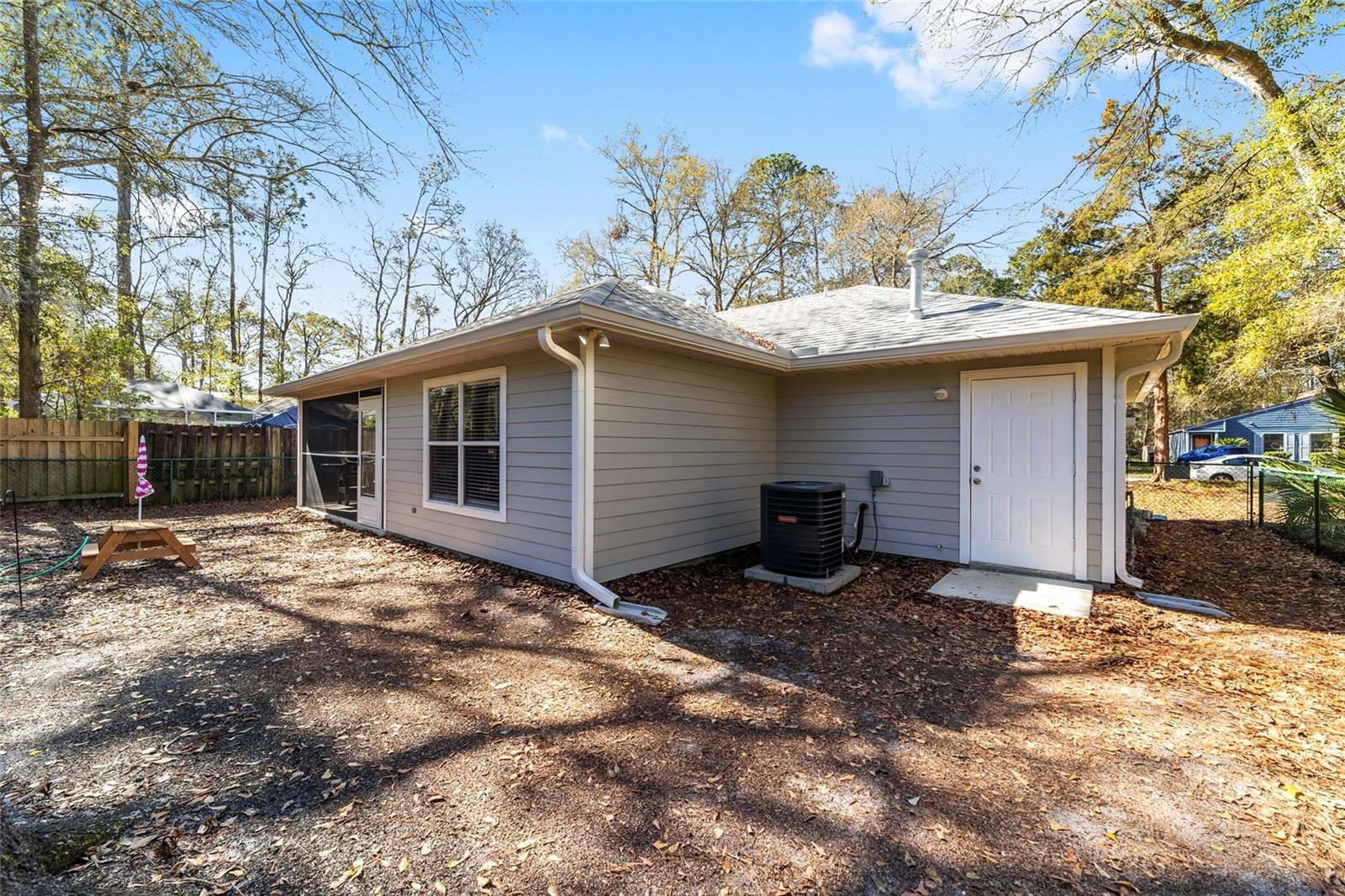 4207 NE 17TH TER, GAINESVILLE, FL, 32609
