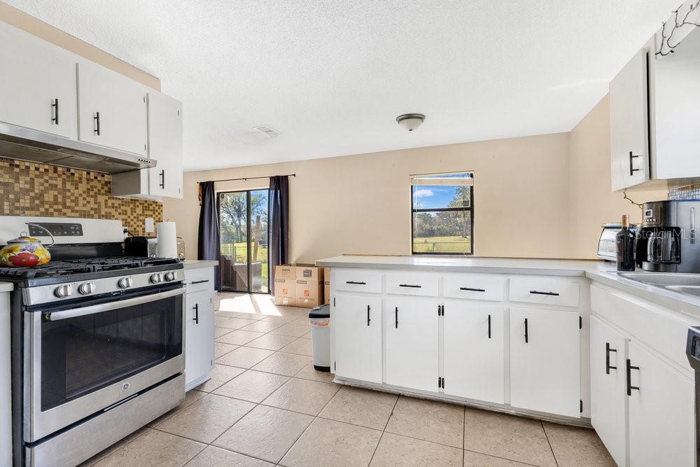 1716 TERRY CIR NE, WINTER HAVEN, FL, 33881