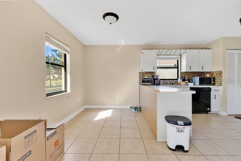 1716 TERRY CIR NE, WINTER HAVEN, FL, 33881