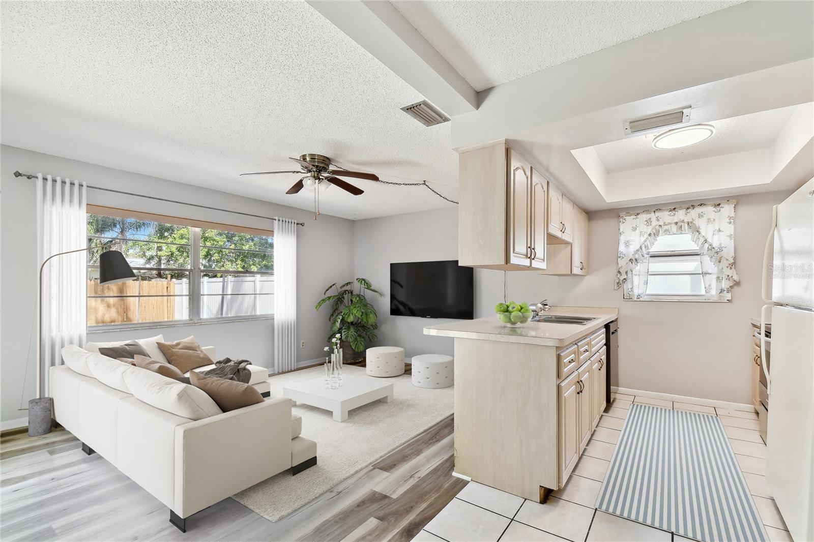 3023 GREEN ACRES AVE, LARGO, FL, 33771