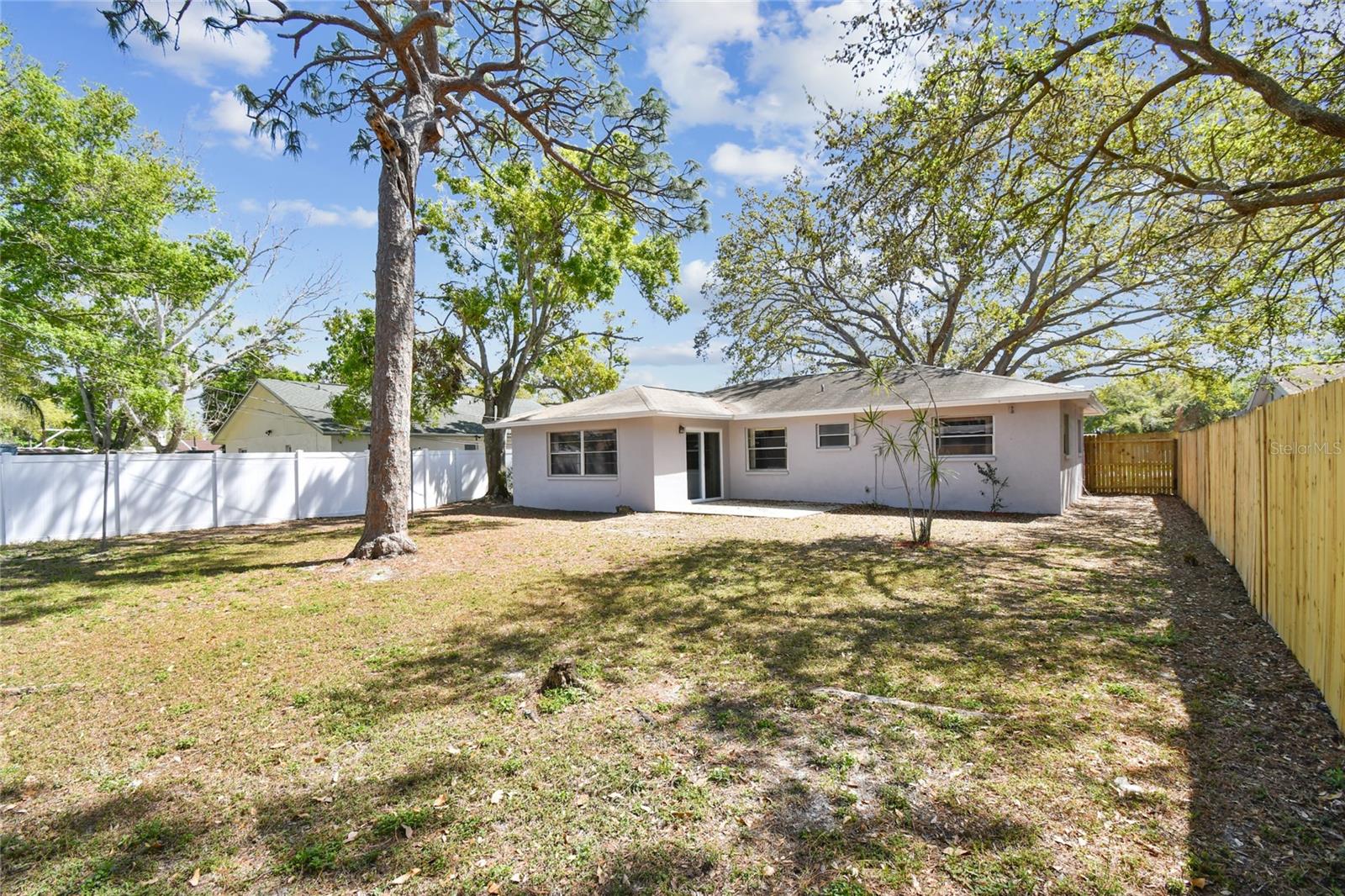 3023 GREEN ACRES AVE, LARGO, FL, 33771