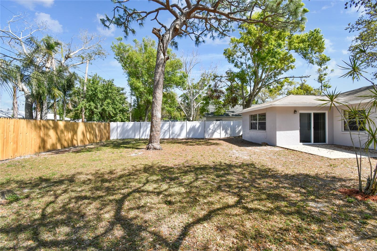 3023 GREEN ACRES AVE, LARGO, FL, 33771
