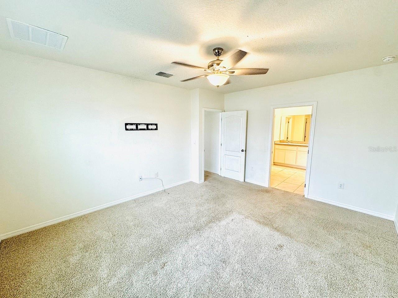 2837 PALATINO LANE, TAVARES, FL, 32778