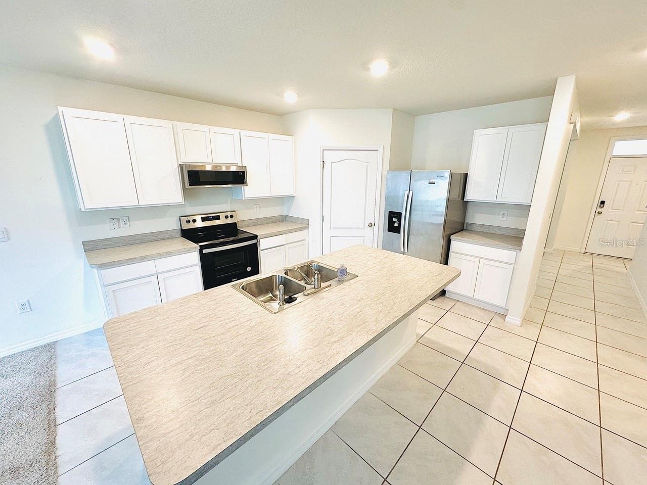 2837 PALATINO LANE, TAVARES, FL, 32778