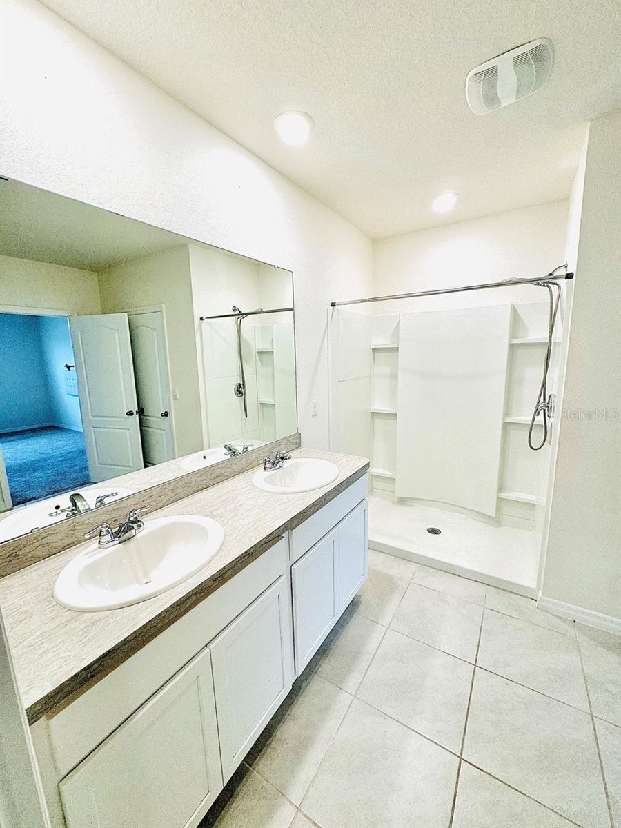 2837 PALATINO LANE, TAVARES, FL, 32778