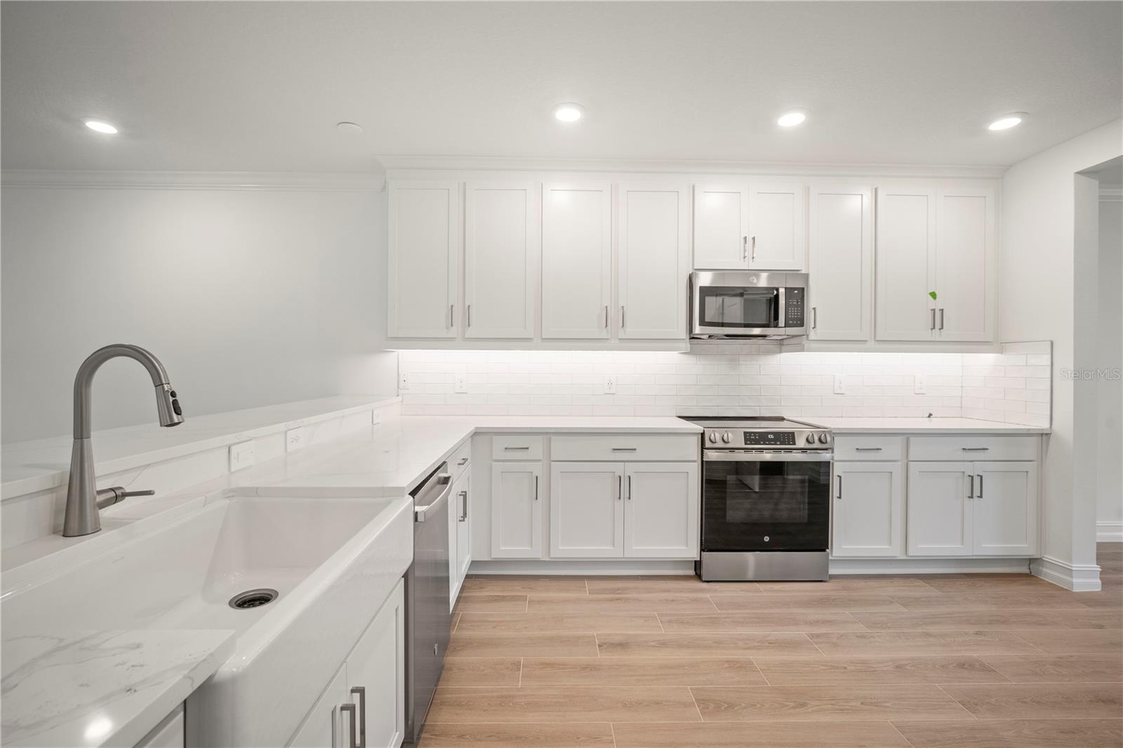 4511 S MANHATTAN AVE #28, TAMPA, FL, 33611