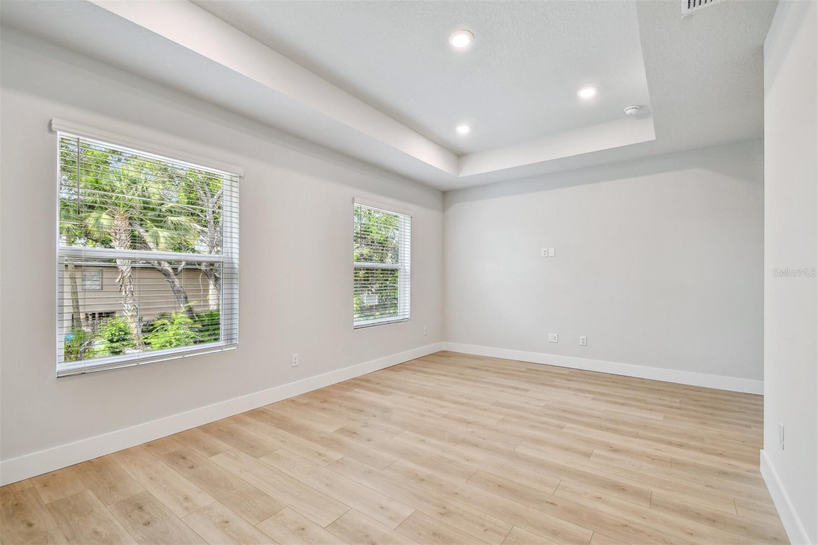 3021 W BALLAST PT #2, TAMPA, FL, 33611