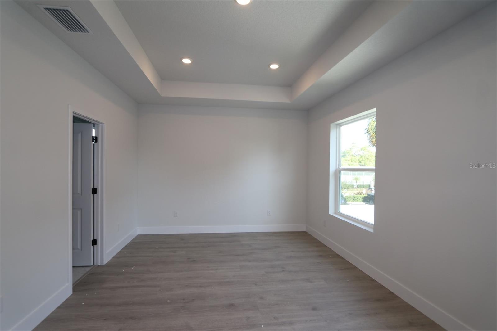3021 W BALLAST PT #2, TAMPA, FL, 33611