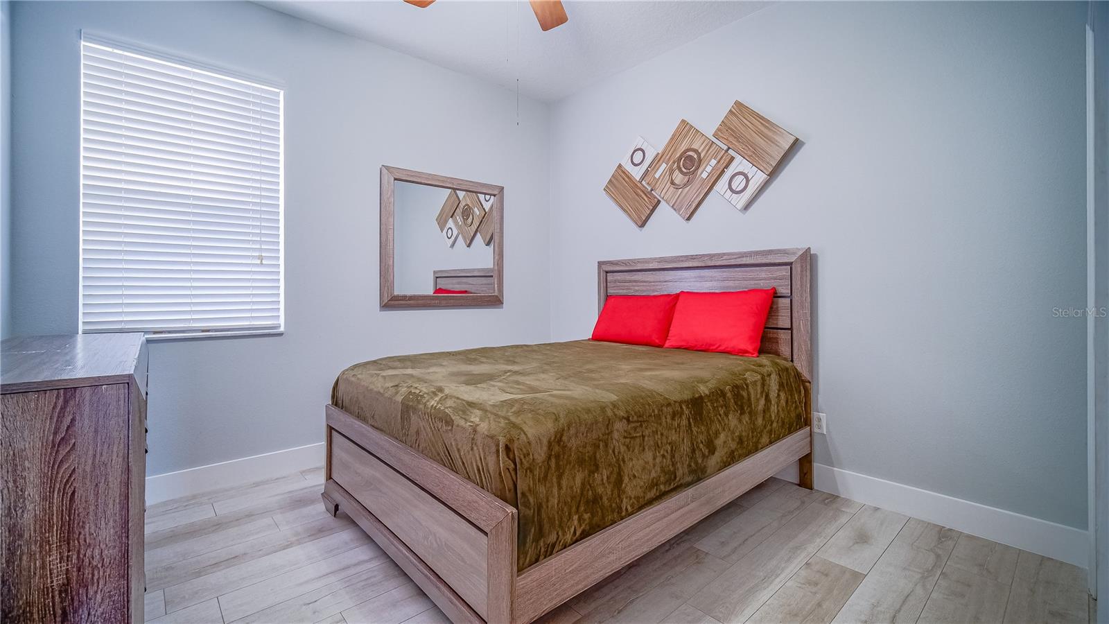523 CASCADING CREEK LN, WINTER GARDEN, FL, 34787
