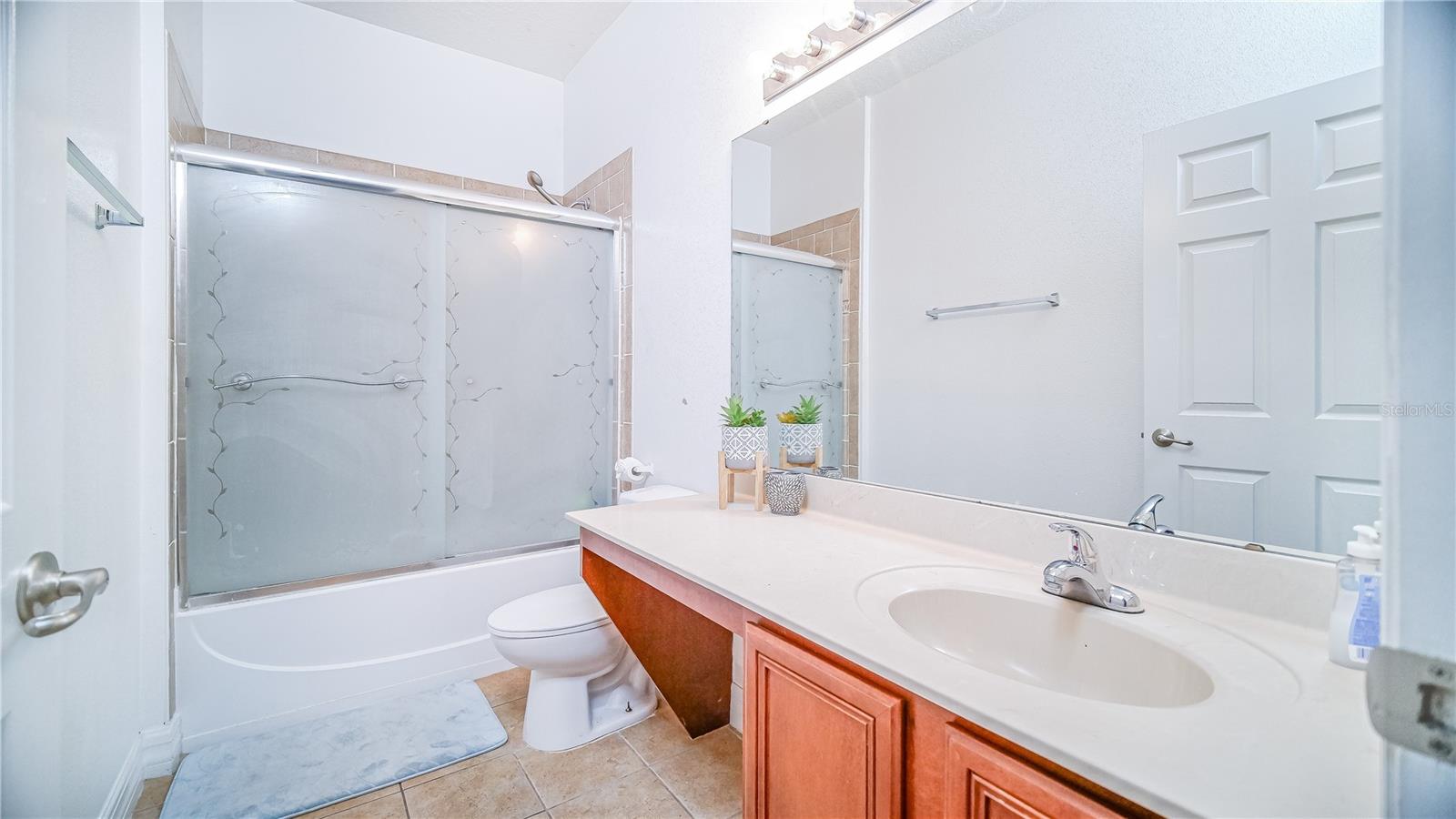 523 CASCADING CREEK LN, WINTER GARDEN, FL, 34787