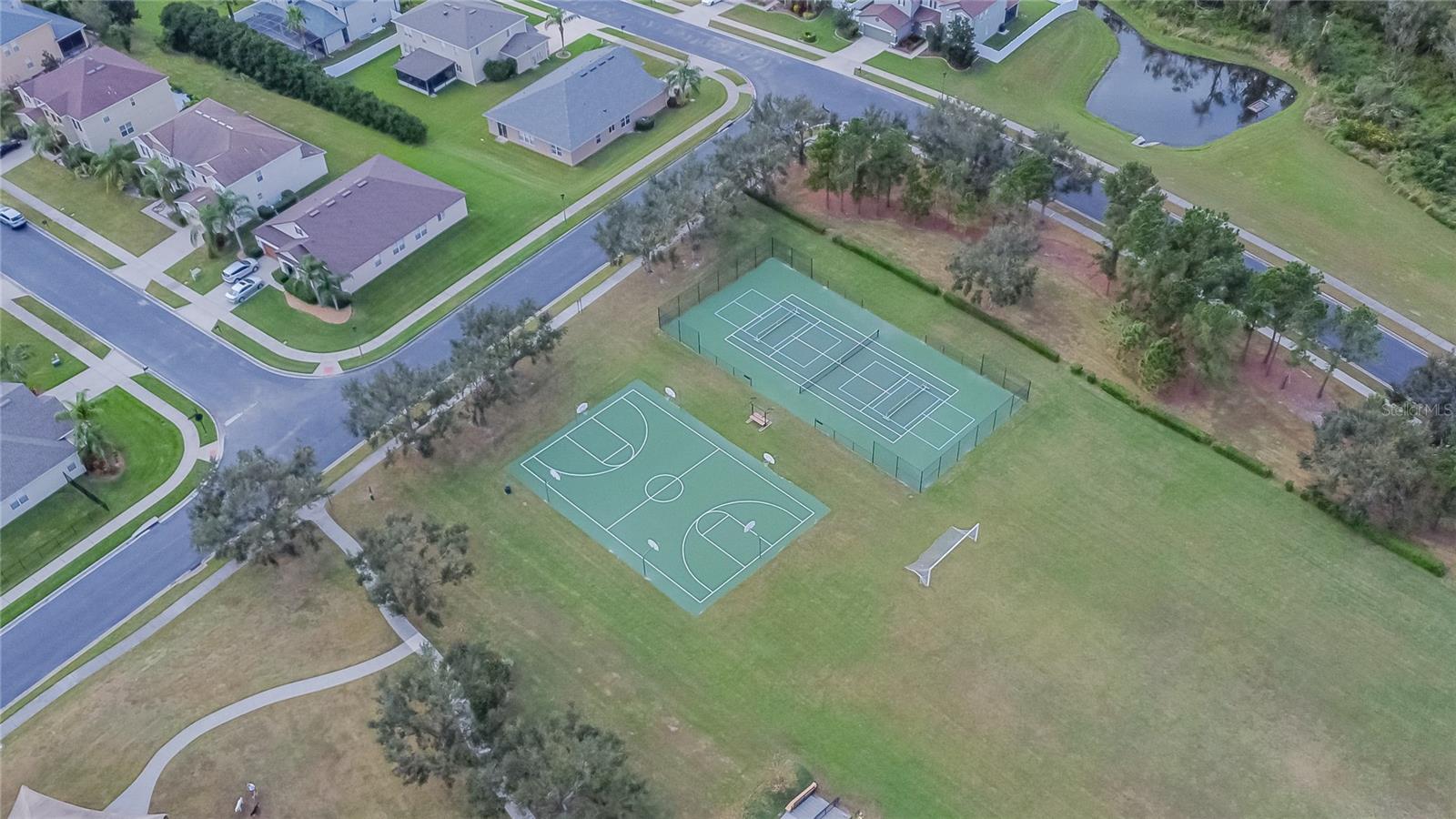 523 CASCADING CREEK LN, WINTER GARDEN, FL, 34787