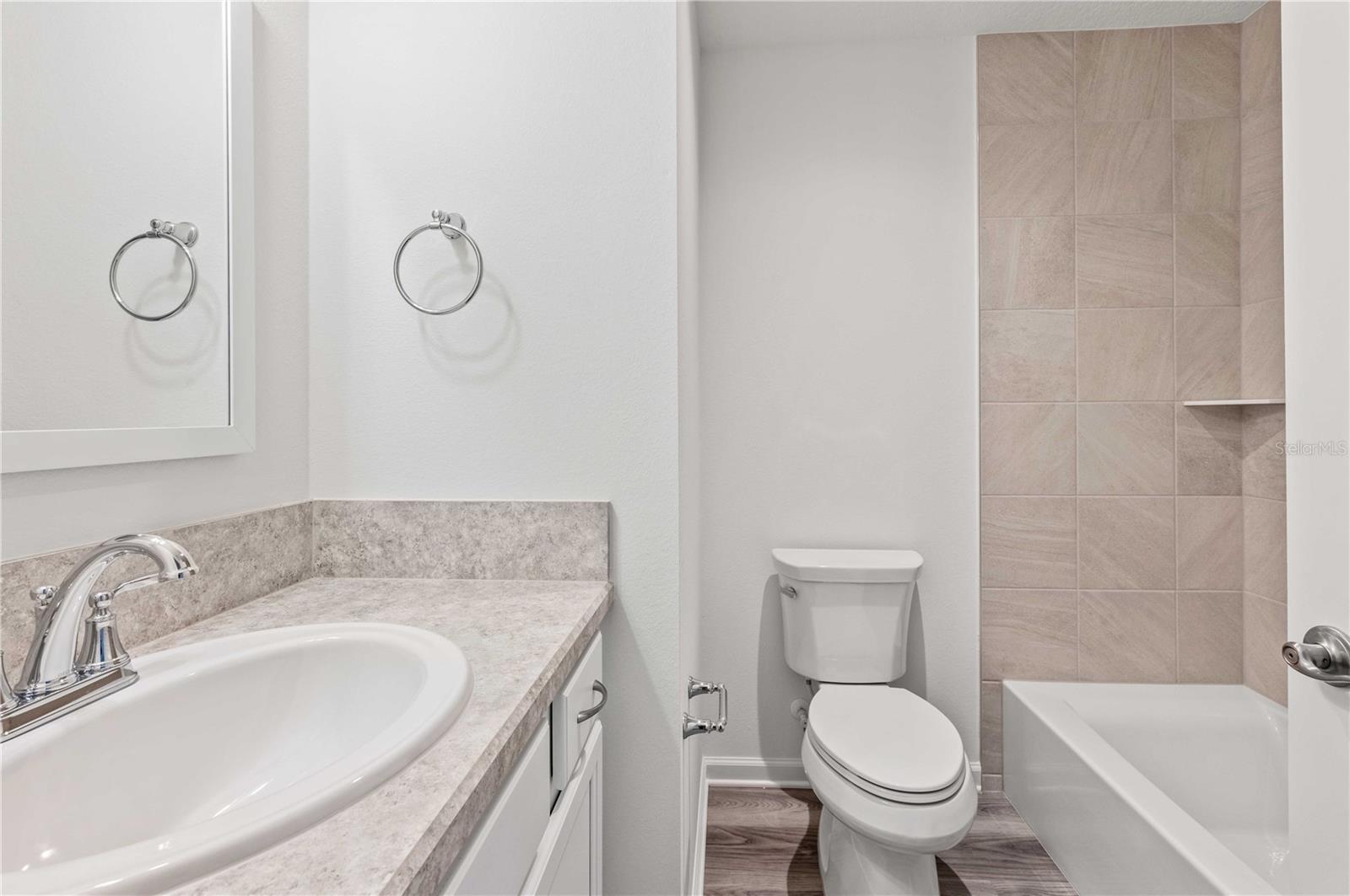 7315 CORNWALL WAY, THE VILLAGES, FL, 34762