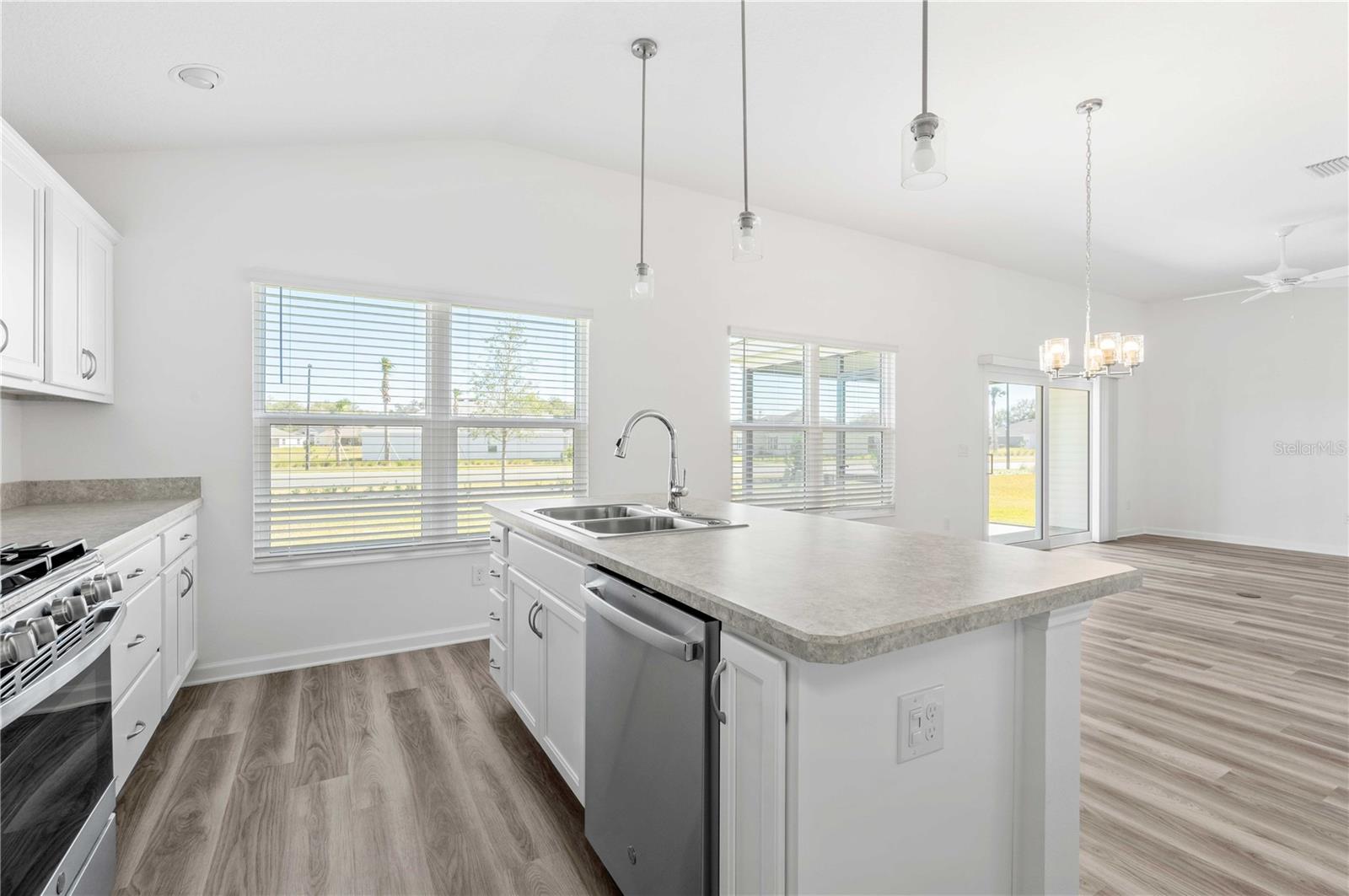 7315 CORNWALL WAY, THE VILLAGES, FL, 34762