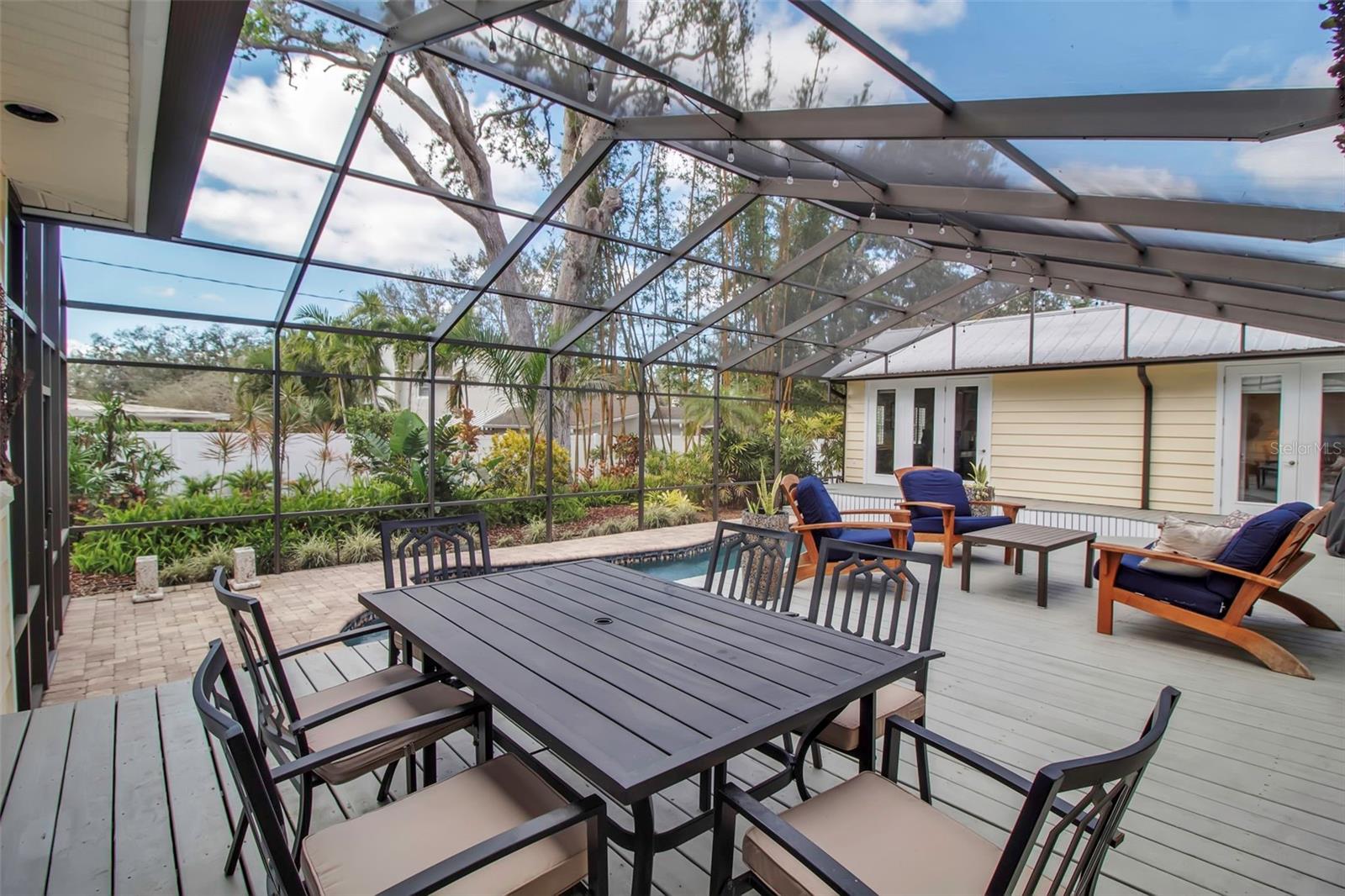 980 S ORANGE AVE, SARASOTA, FL, 34236